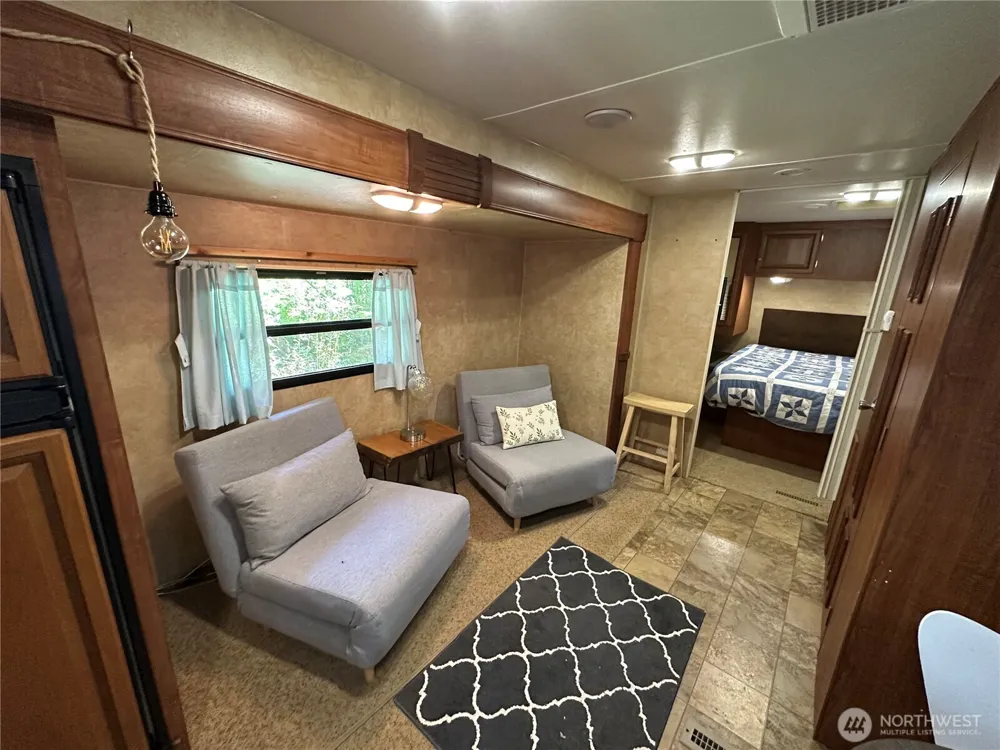 45003 Kachess Trail Concrete, WA 98237