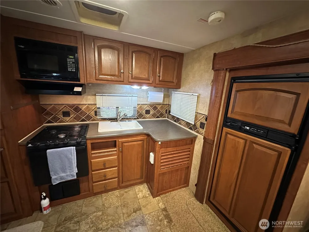 45003 Kachess Trail Concrete, WA 98237