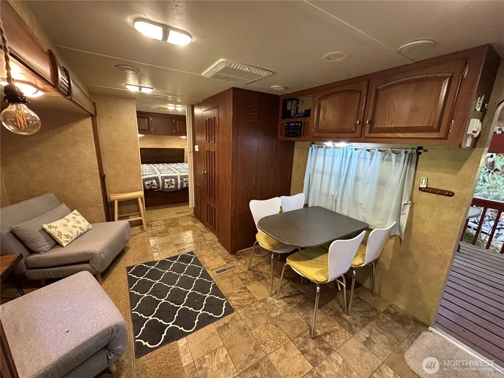 45003 Kachess Trail Concrete, WA 98237