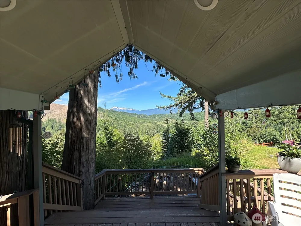4989 Kahtai Trail Concrete, WA 98237