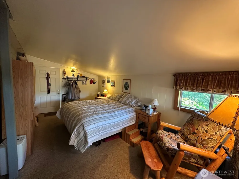 4989 Kahtai Trail Concrete, WA 98237