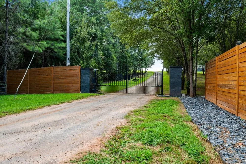 280 Etheridge Road Auburn, GA 30011