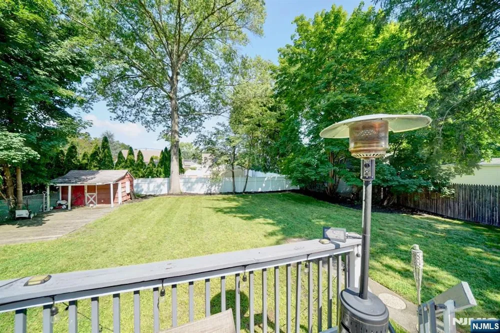 17 Orchard Street Pompton Lakes, NJ 07442