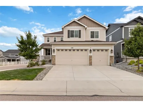 5158 Ditmars Lane
