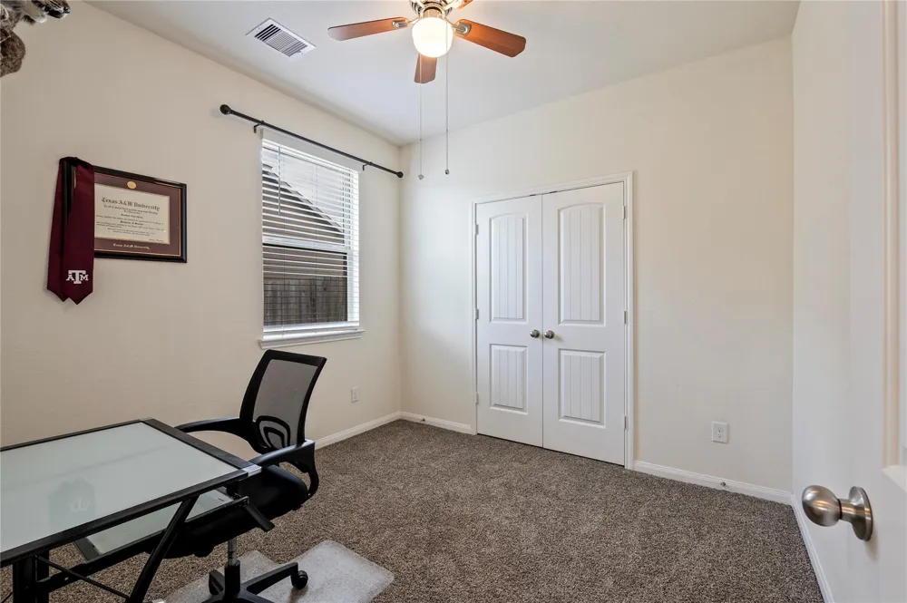 211 White Wing Lane Sealy, TX 77474