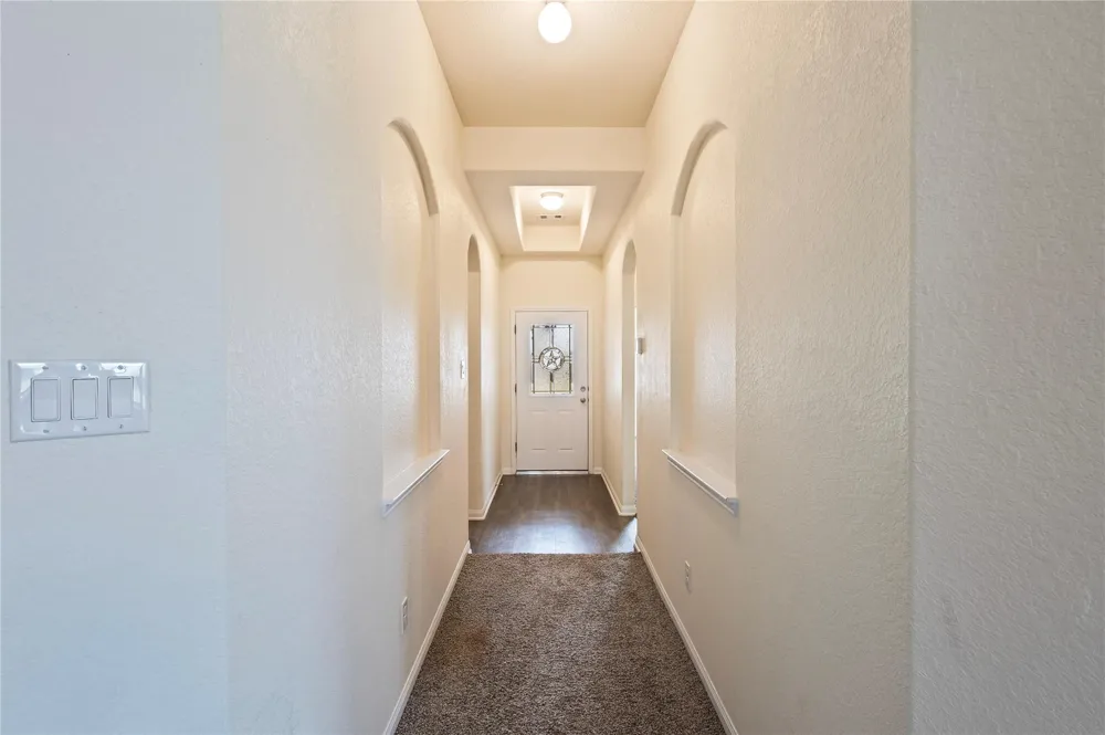 211 White Wing Lane Sealy, TX 77474