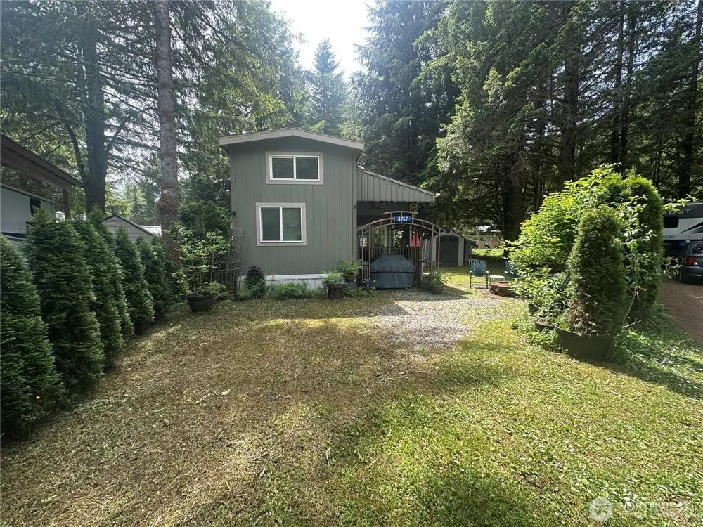 4767 Skagit Trail Concrete, WA 98237