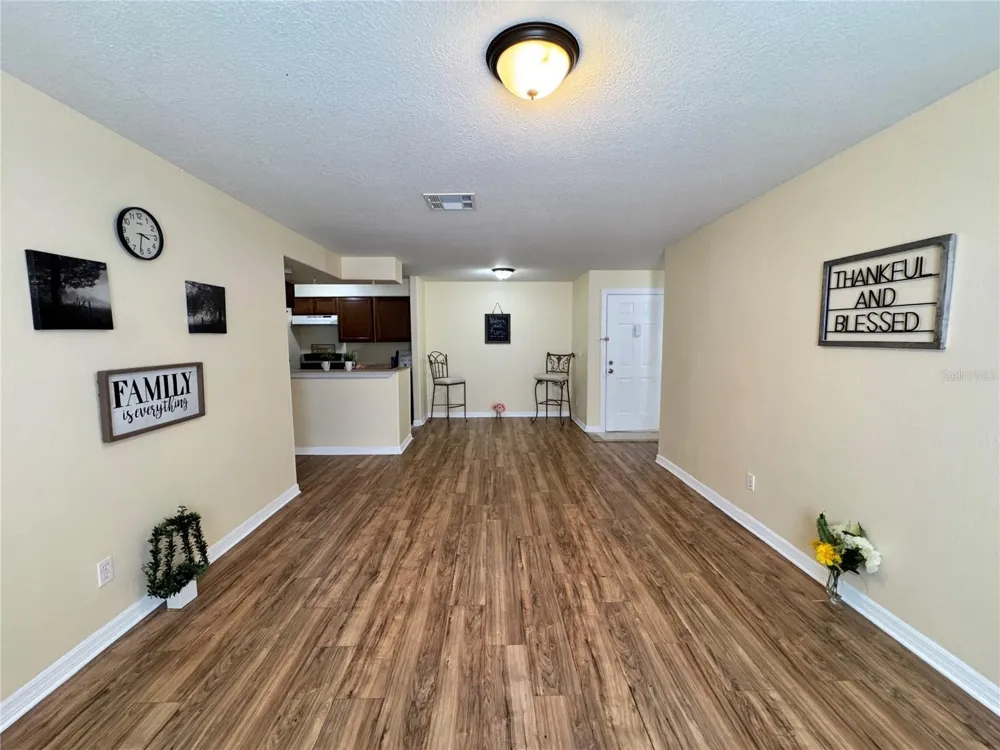 202 RED MAPLE PLACE #202 Brandon, FL 33510