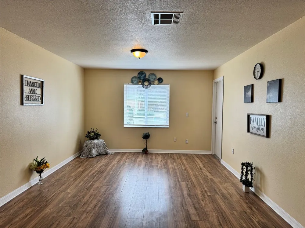 202 RED MAPLE PLACE #202 Brandon, FL 33510