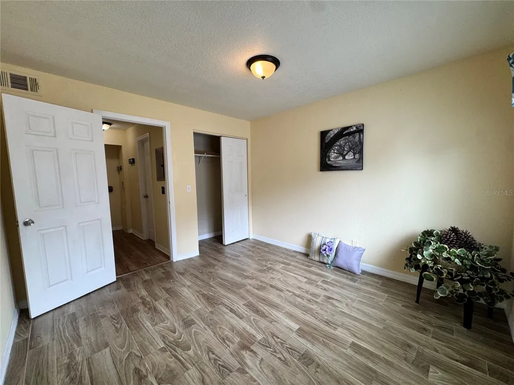 202 RED MAPLE PLACE #202 Brandon, FL 33510