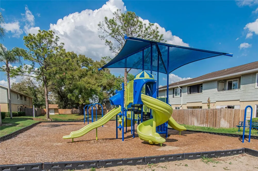 202 RED MAPLE PLACE #202 Brandon, FL 33510