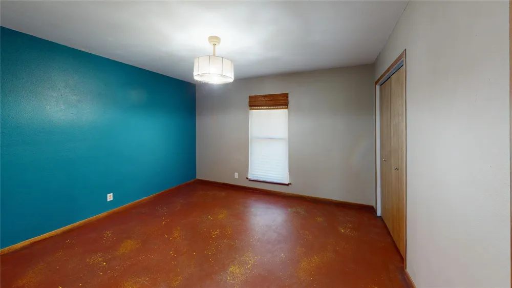 5610 County Road 823 West Columbia, TX 77486
