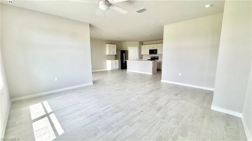 17710 Shade Tree Loop Babcock Ranch, FL 33982