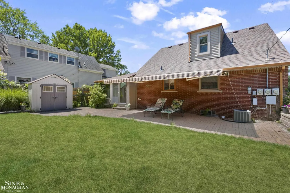 306 Ridge Road Grosse Pointe Farms City, MI 48236