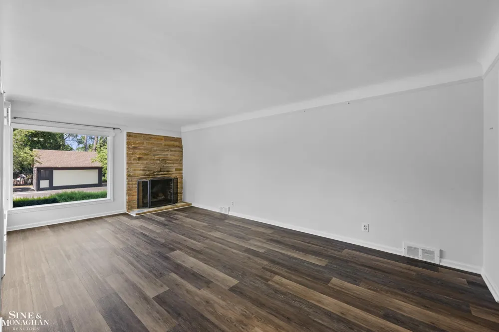 306 Ridge Road Grosse Pointe Farms City, MI 48236