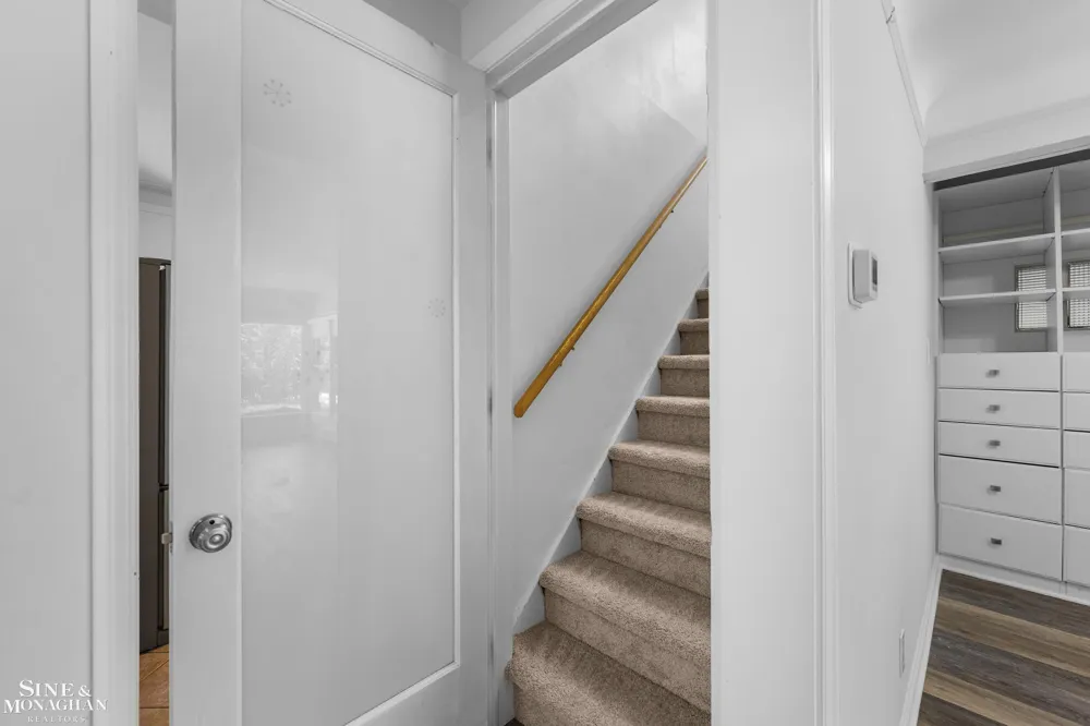 306 Ridge Road Grosse Pointe Farms City, MI 48236