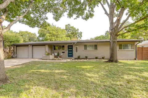 7112 Culver Avenue
