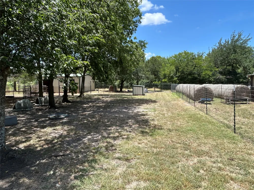 2200 Creechville Road Ennis, TX 75119