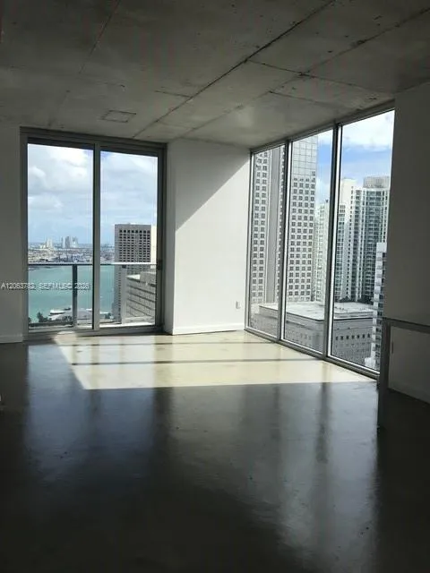 151 SE 1st St #2801 Miami, FL 33131