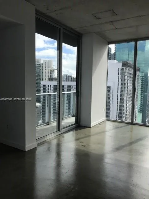 151 SE 1st St #2801 Miami, FL 33131