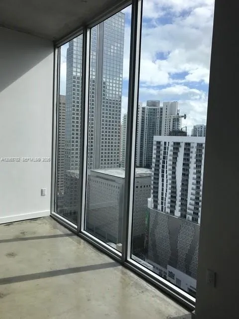 151 SE 1st St #2801 Miami, FL 33131