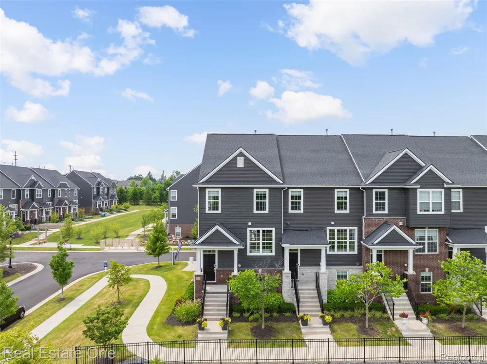 186 S Mill Street Plymouth City, MI 48170
