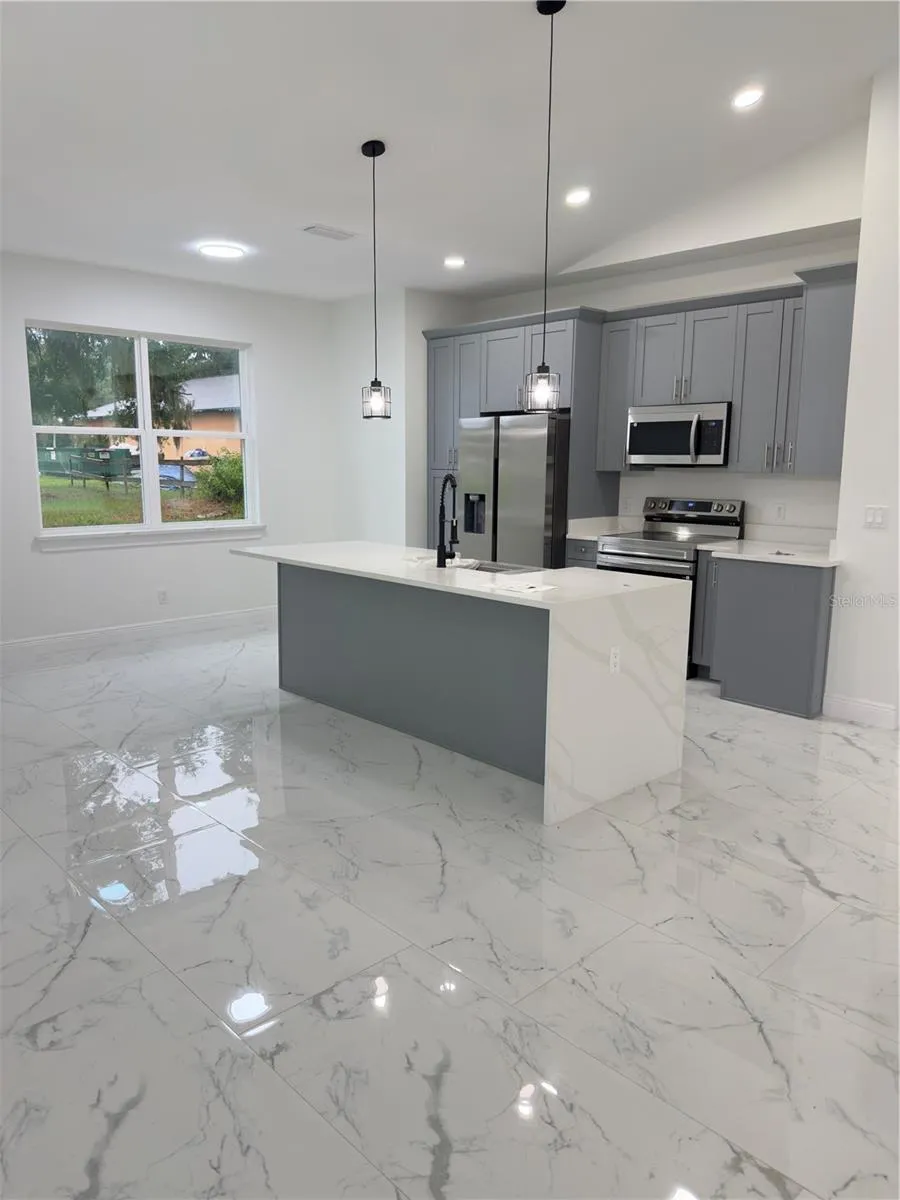 12320 SE 70TH AVENUE Belleview, FL 34420