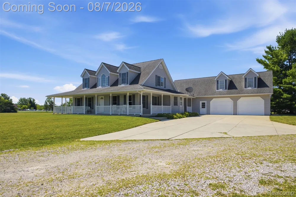 5090 S Huron River Drive Berlin Charter Township, MI 48179