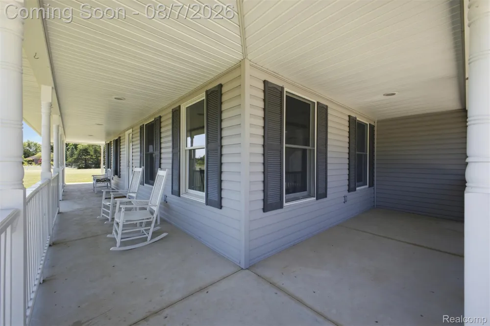 5090 S Huron River Drive Berlin Charter Township, MI 48179