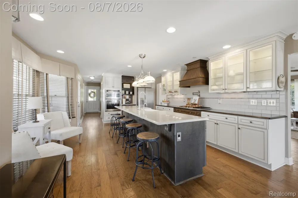 5090 S Huron River Drive Berlin Charter Township, MI 48179