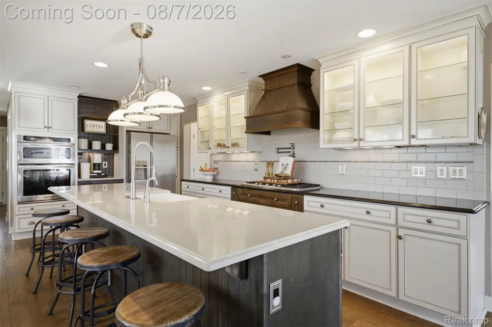 5090 S Huron River Drive Berlin Charter Township, MI 48179