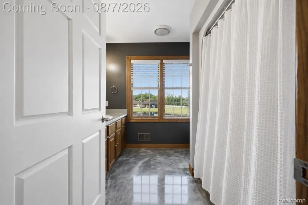 5090 S Huron River Drive Berlin Charter Township, MI 48179