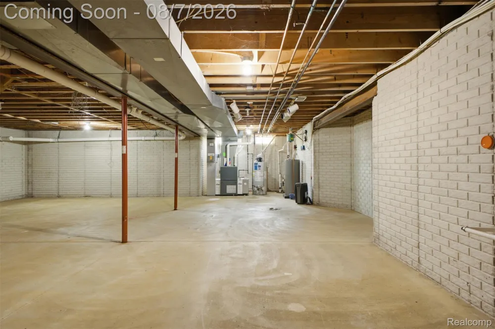 5090 S Huron River Drive Berlin Charter Township, MI 48179