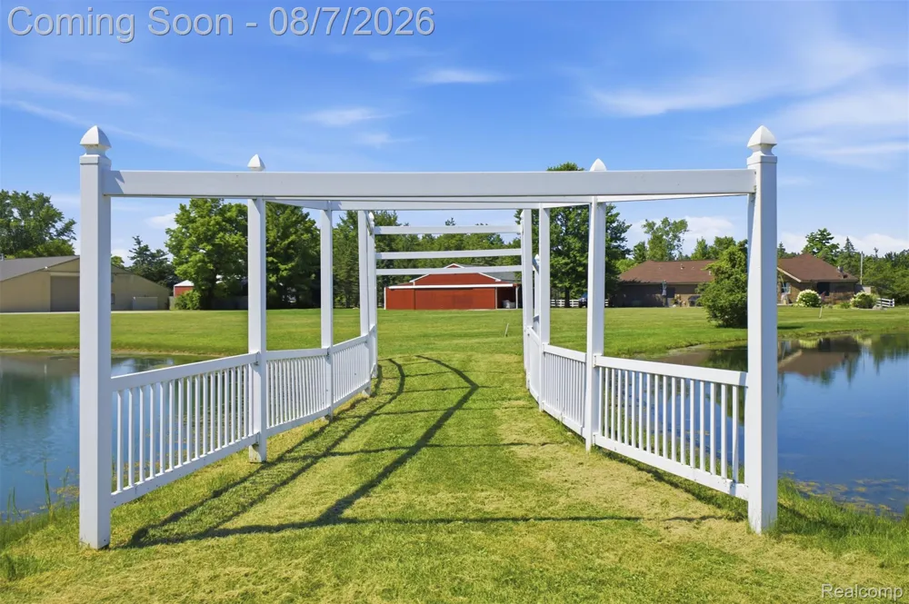 5090 S Huron River Drive Berlin Charter Township, MI 48179