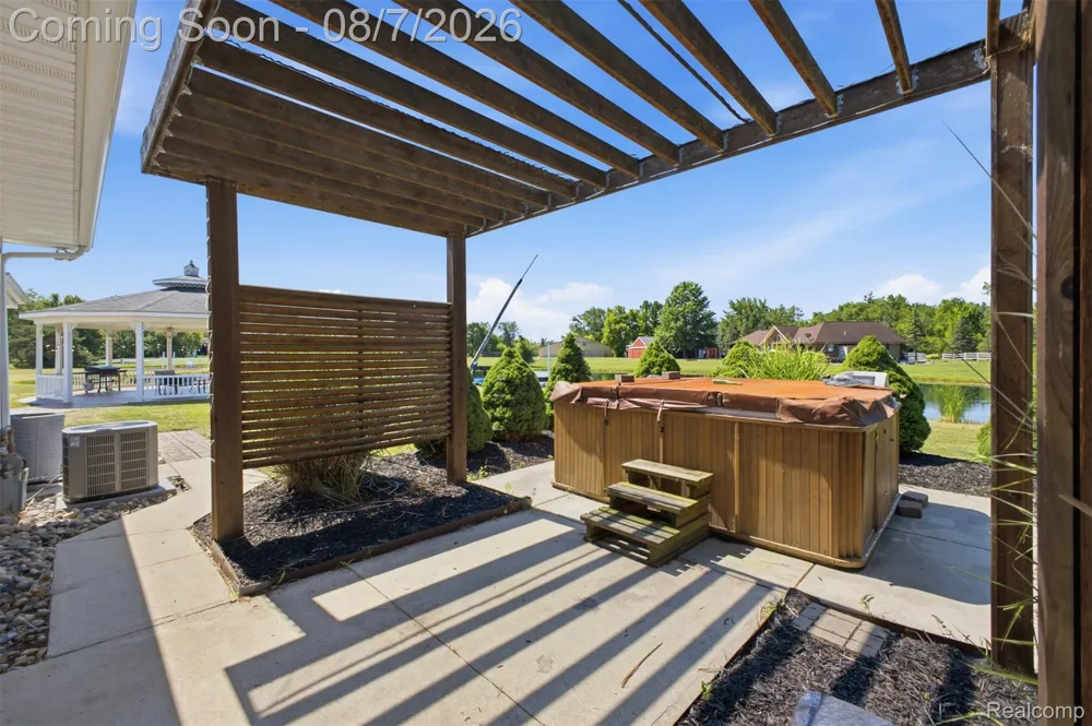 5090 S Huron River Drive Berlin Charter Township, MI 48179