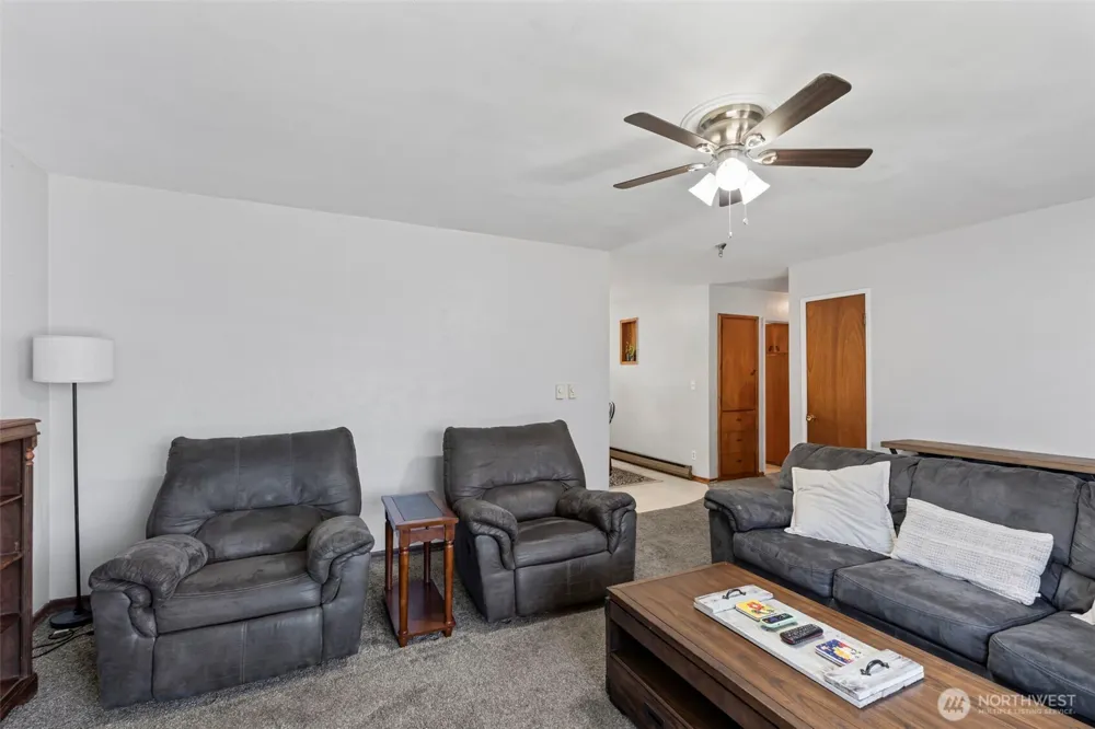 719 2nd Ave NE Napavine, WA 98565