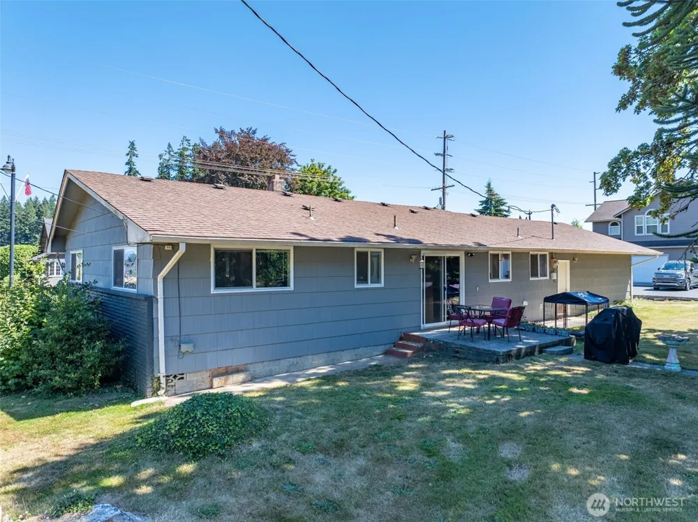 719 2nd Ave NE Napavine, WA 98565