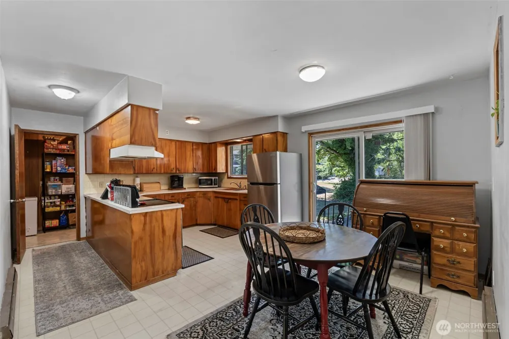 719 2nd Ave NE Napavine, WA 98565