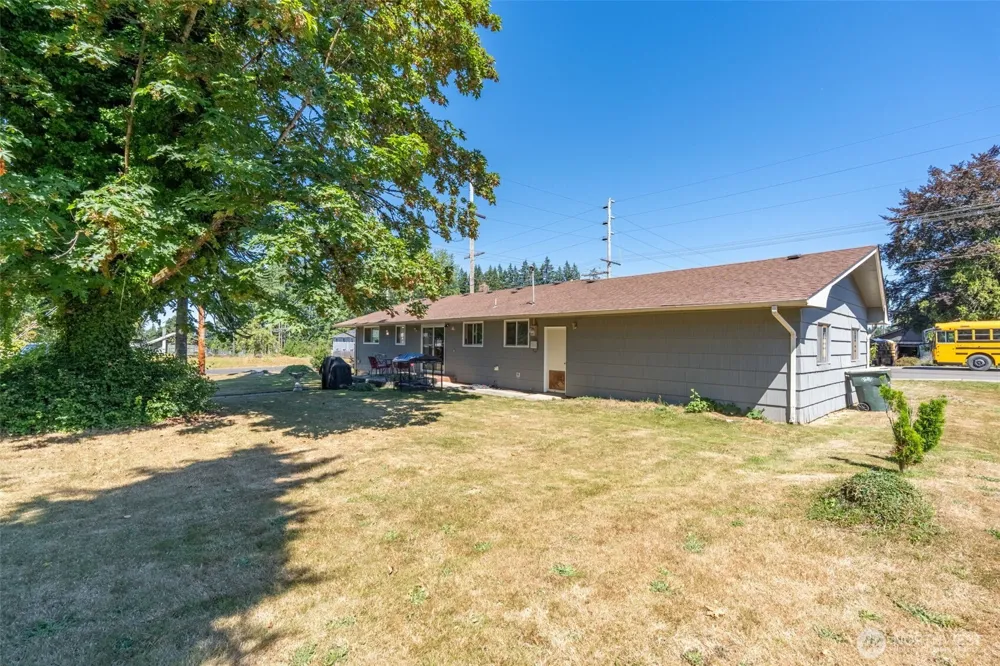 719 2nd Ave NE Napavine, WA 98565