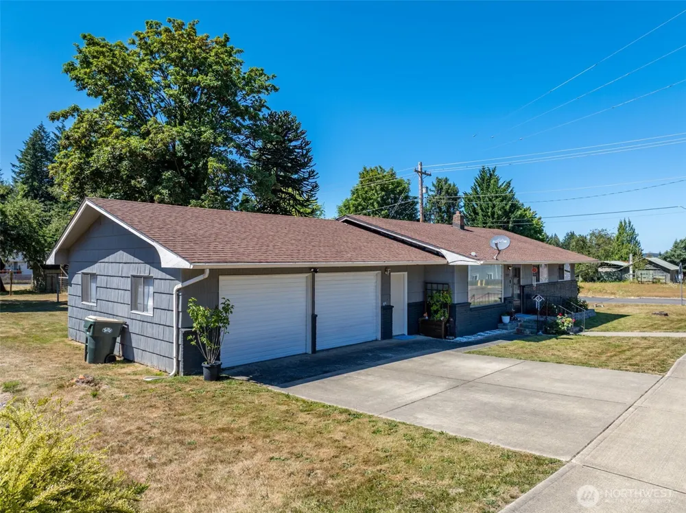 719 2nd Ave NE Napavine, WA 98565