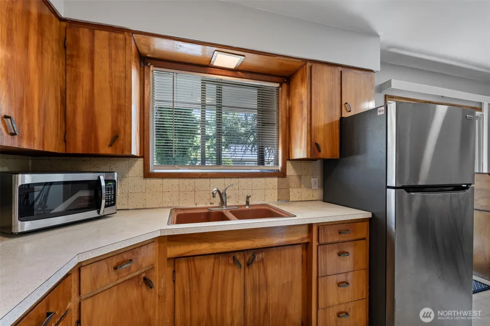 719 2nd Ave NE Napavine, WA 98565