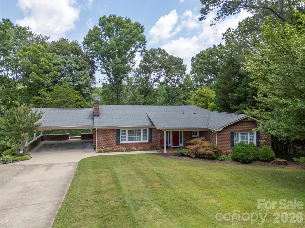 303 Elizabeth Avenue Forest City, NC 28043
