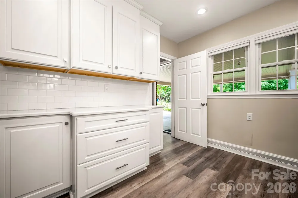 303 Elizabeth Avenue Forest City, NC 28043