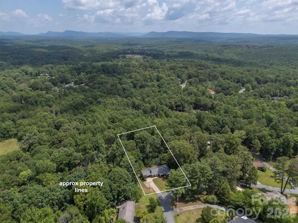 303 Elizabeth Avenue Forest City, NC 28043