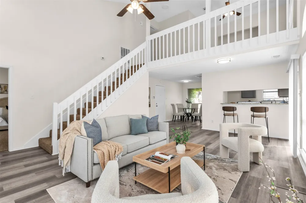 11805 S Eloise Balch Springs, TX 75180