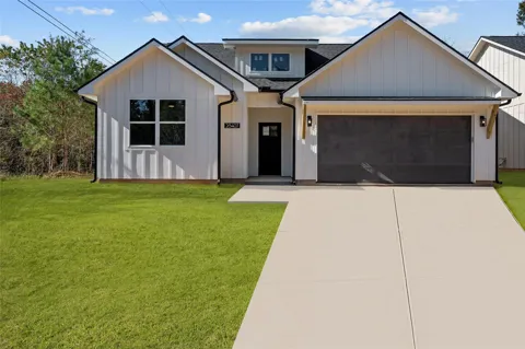 28407 Champion Oaks Drive