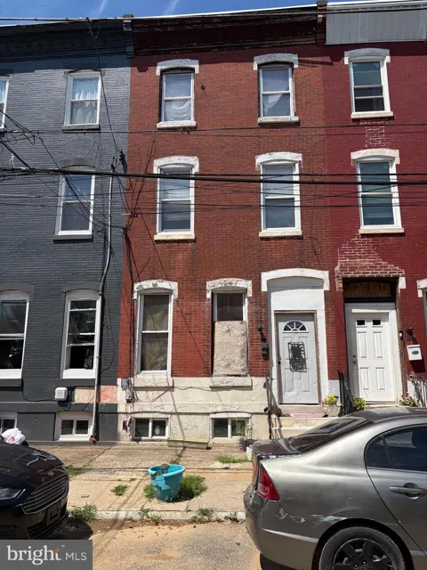 1852 VAN PELT STREET
