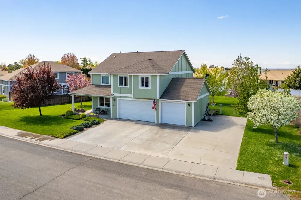 138 Scenic Drive NE Moses Lake, WA 98837