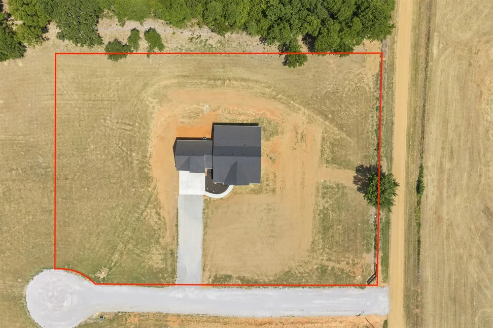 11866 Campbell Marietta, OK 73453