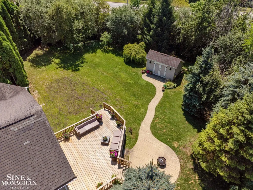 886 Montana Street Marysville City, MI 48040